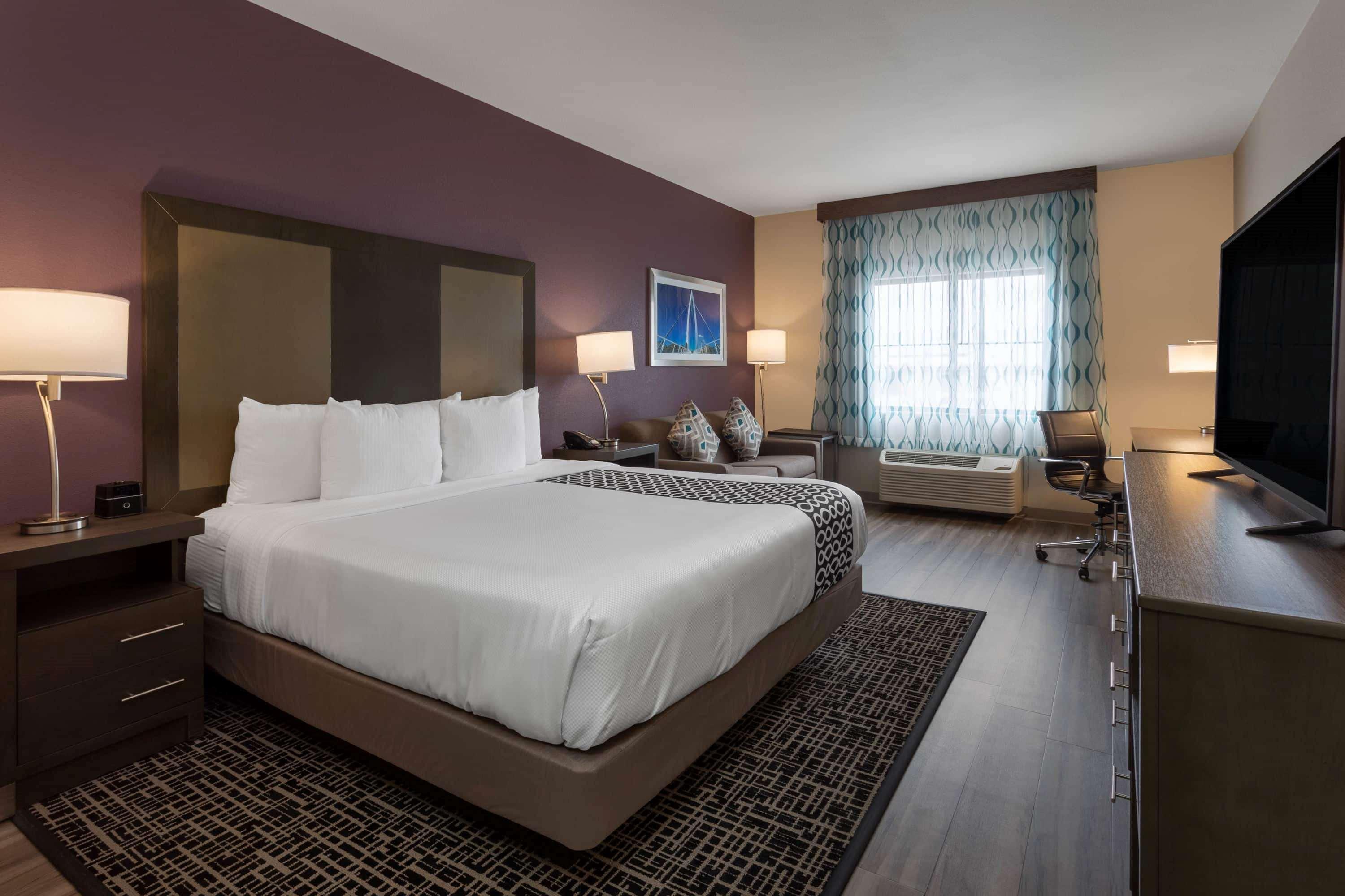 La Quinta By Wyndham Wichita Airport Exterior foto