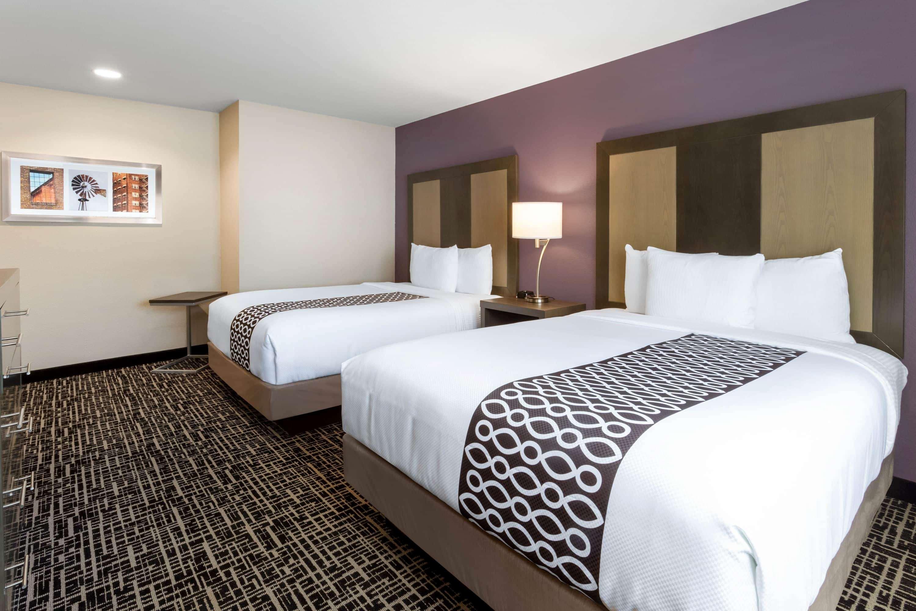 La Quinta By Wyndham Wichita Airport Exterior foto