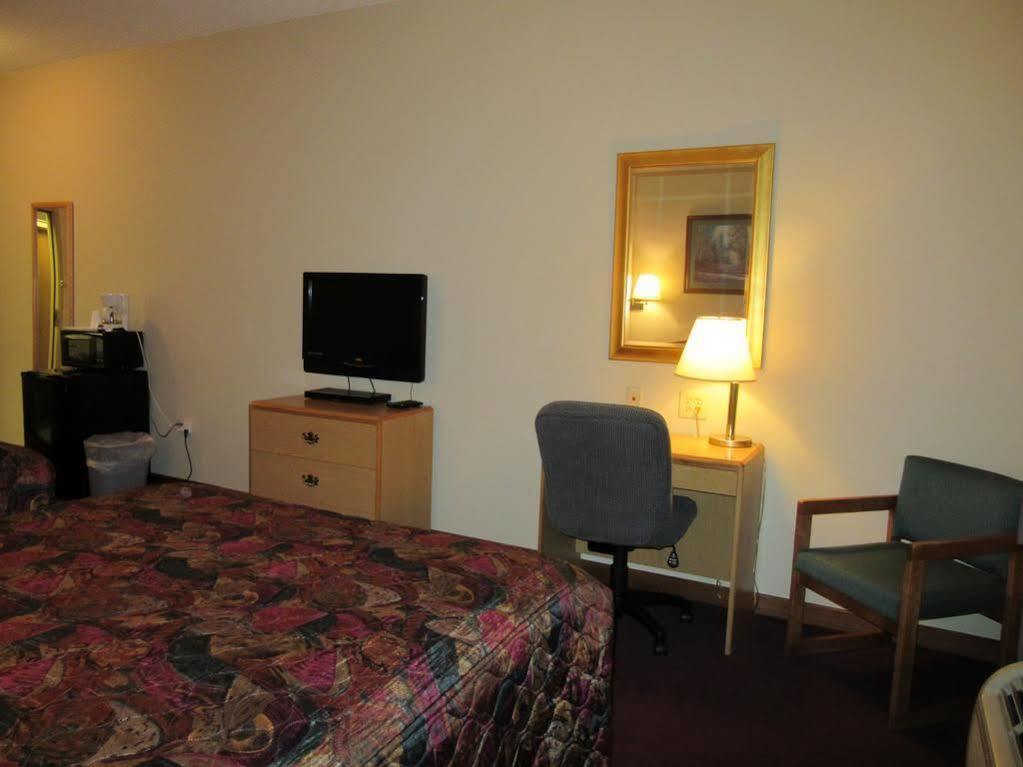 La Quinta By Wyndham Wichita Airport Exterior foto